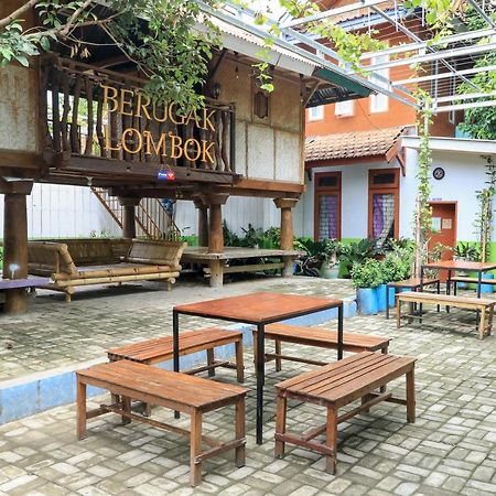 Guest House Rumah Lombok Syariah Ματαράμ Εξωτερικό φωτογραφία