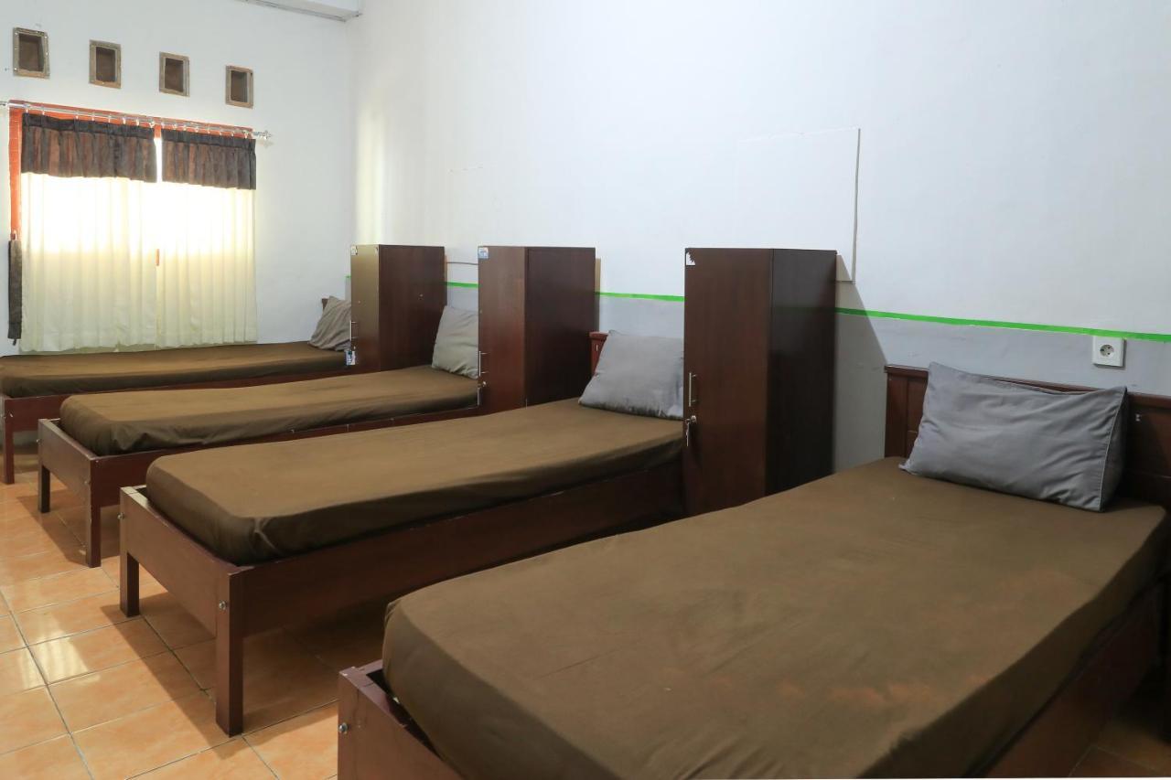 Guest House Rumah Lombok Syariah Ματαράμ Εξωτερικό φωτογραφία