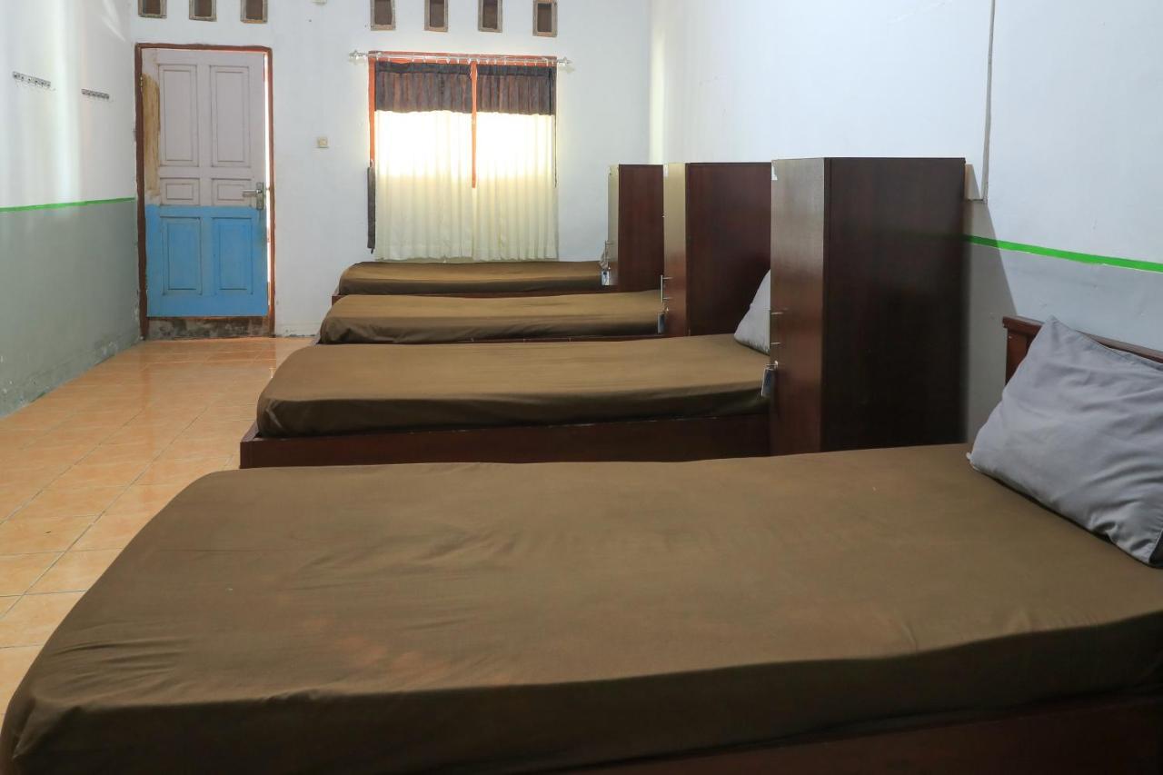 Guest House Rumah Lombok Syariah Ματαράμ Εξωτερικό φωτογραφία